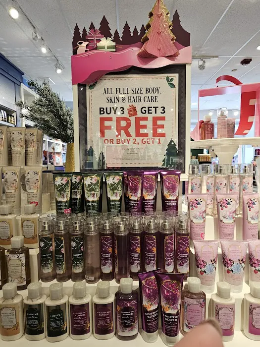Bath & Body Works 9