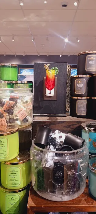 Bath & Body Works 6