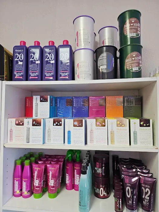 Perfumeria y Distribuidora de Belleza Dharma 0