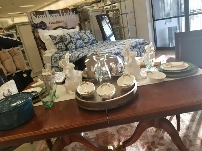 Dillard's 7