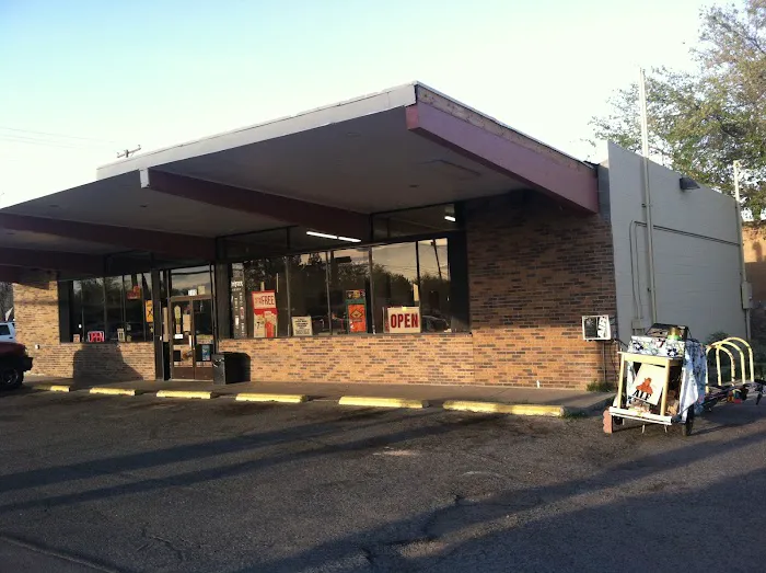 Golden Eagle Gas Station 0