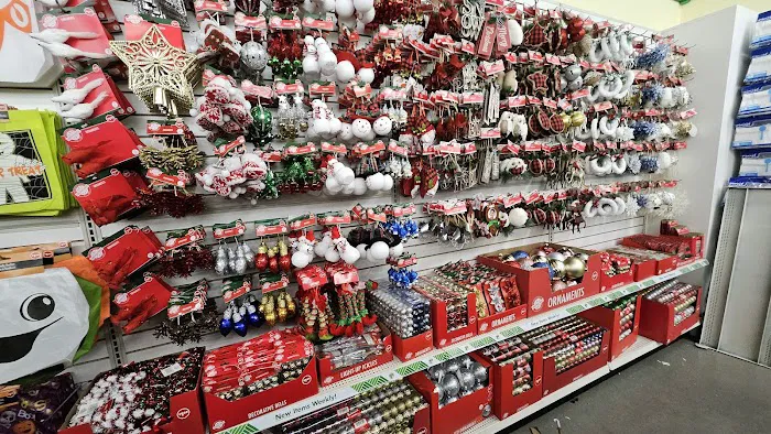 Dollar Tree 4