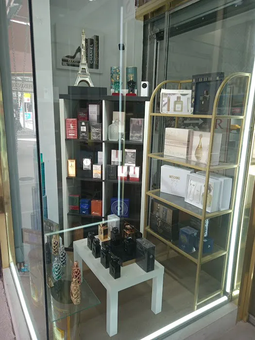 D&R Perfumes, Inc 6