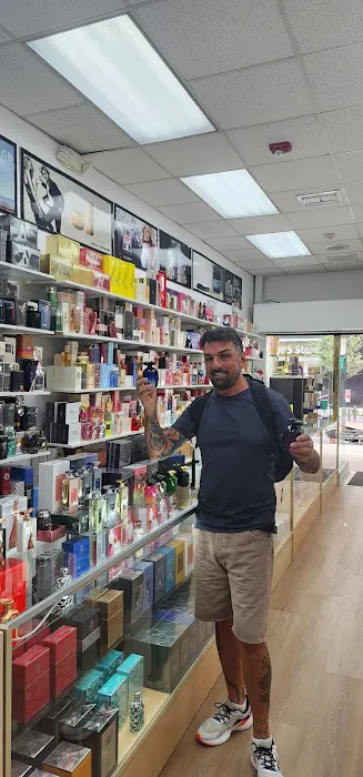 D&R Perfumes, Inc 4