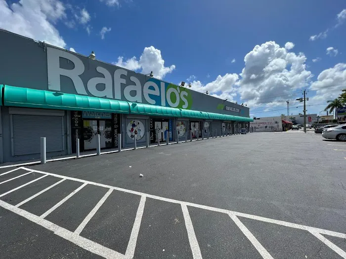 Rafaelos Department Store 4