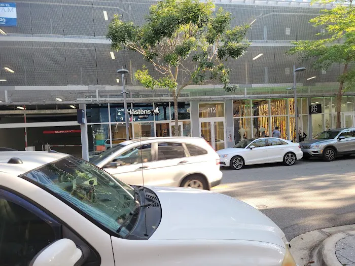 BOND NO. 9 NY Miami Design District 2