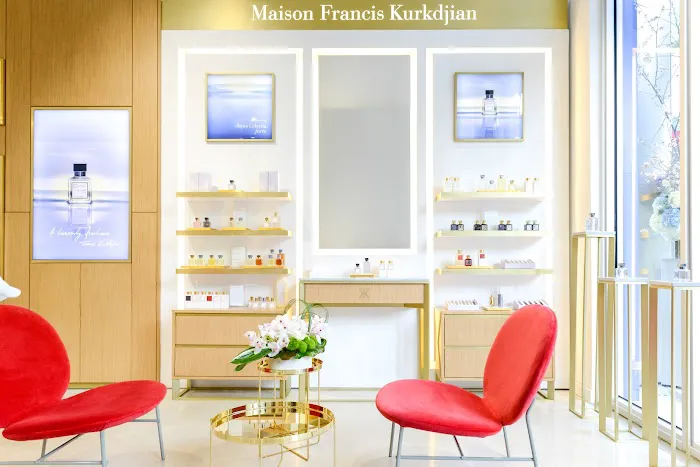Maison Francis Kurkdjian 8
