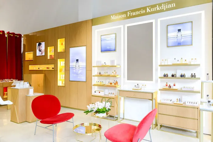 Maison Francis Kurkdjian 6