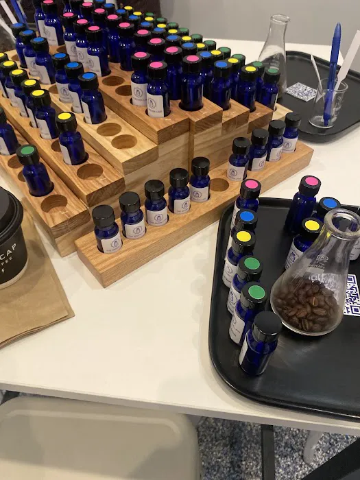 The Aroma Labs 6