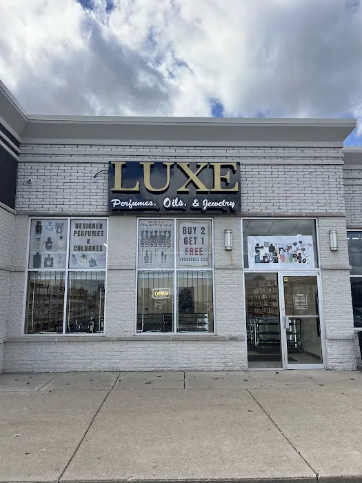 Luxe Perfumes, Oils, & Jewelry 0
