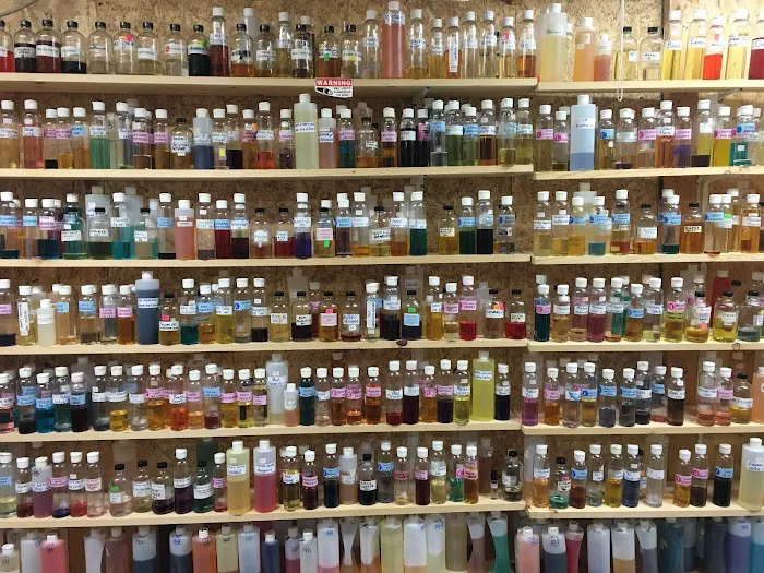 Raidah's Designer Oils, Perfumes & More 1