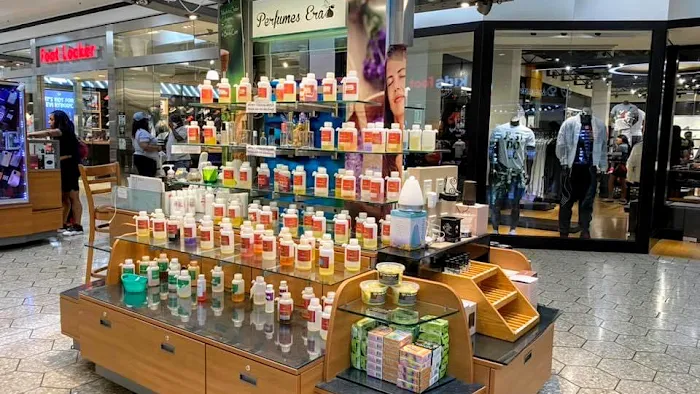 Perfumes Era Fairlane Town Center 7