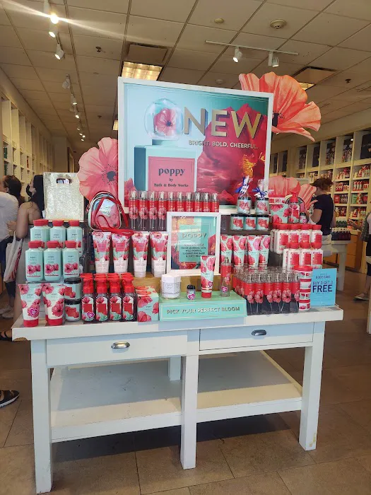Bath & Body Works 6