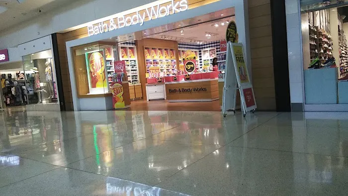 Bath & Body Works 1