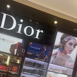 Saks Fifth Avenue ico