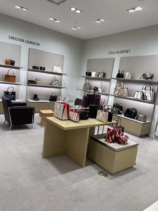 Saks Fifth Avenue 5