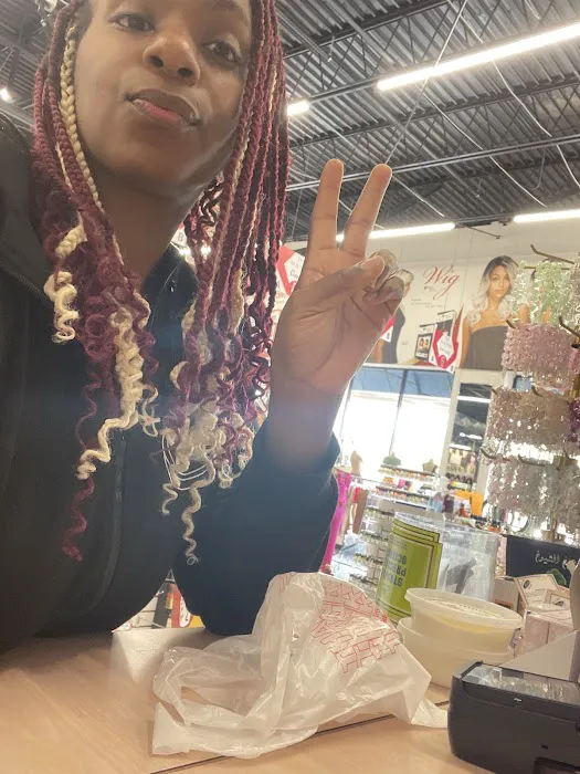 Colosseum Beauty Supply 5