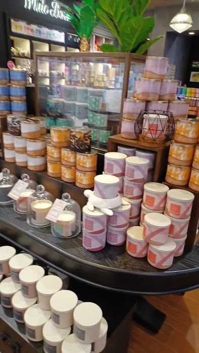 Bath & Body Works 6
