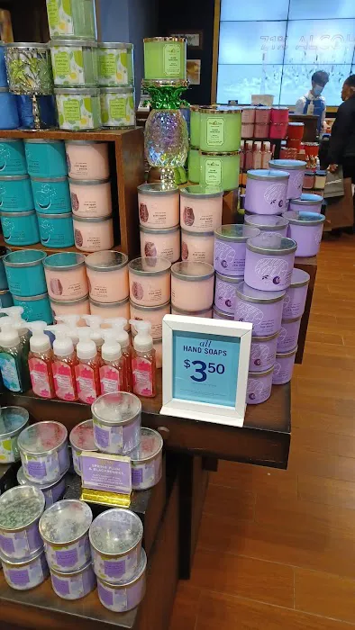 Bath & Body Works 5