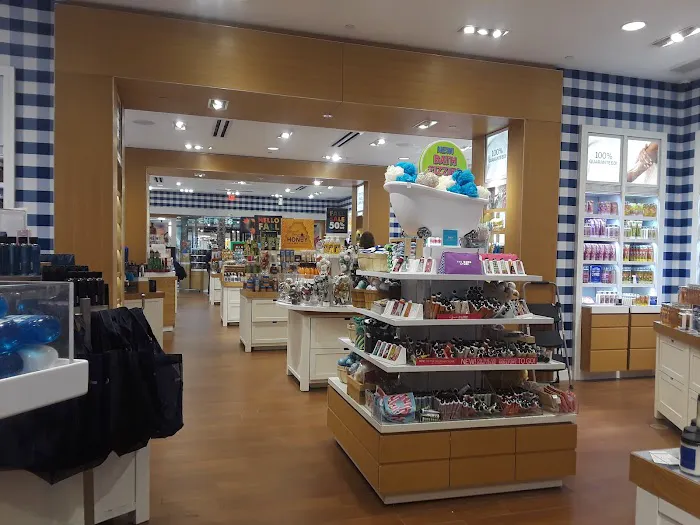 Bath & Body Works 9