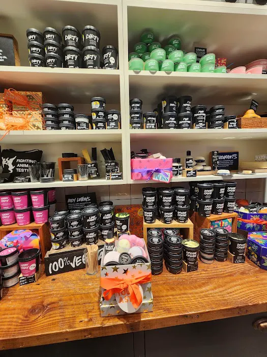 Lush Cosmetics Partridge Creek 5