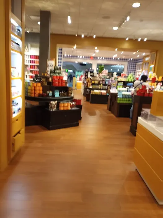 Bath & Body Works 1