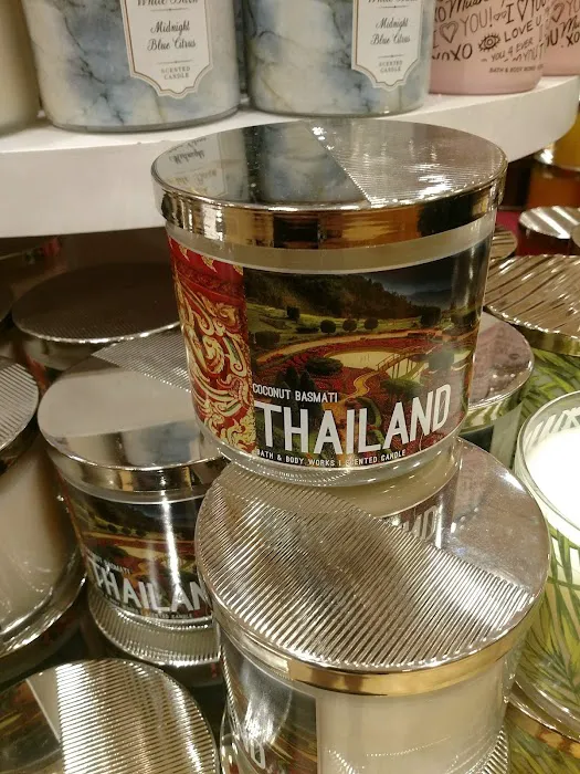Bath & Body Works 8