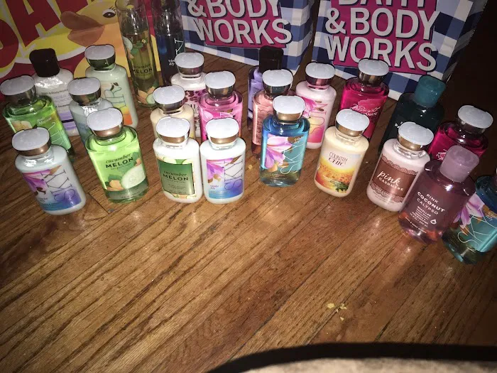 Bath & Body Works 8