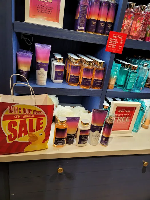Bath & Body Works 6