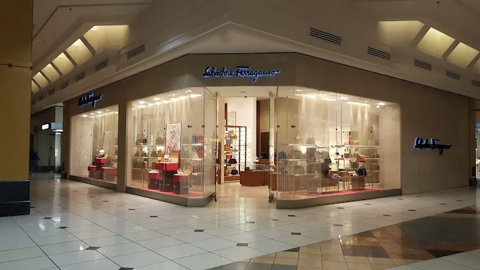 Ferragamo 5