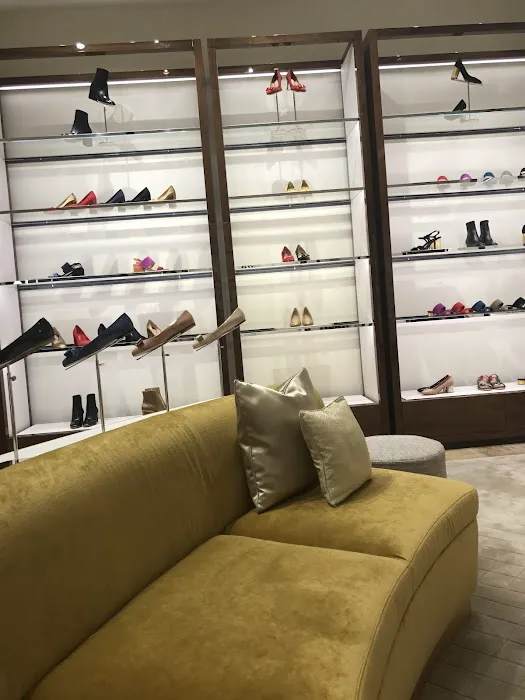 Ferragamo 8