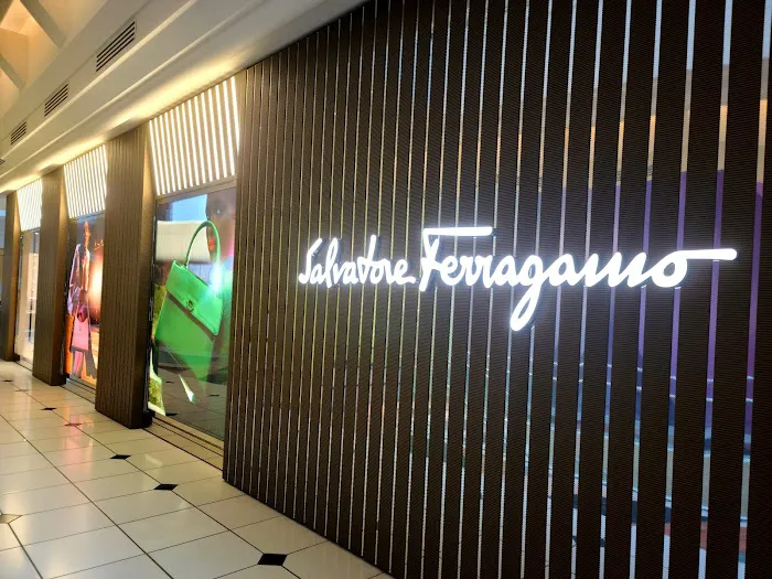 Ferragamo 2