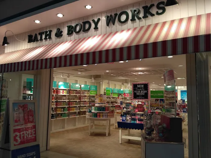 Bath & Body Works 9