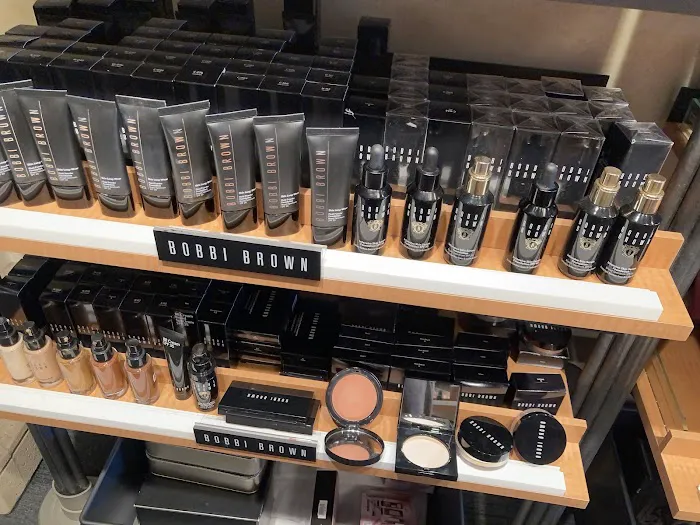 The Cosmetics Company Store 7
