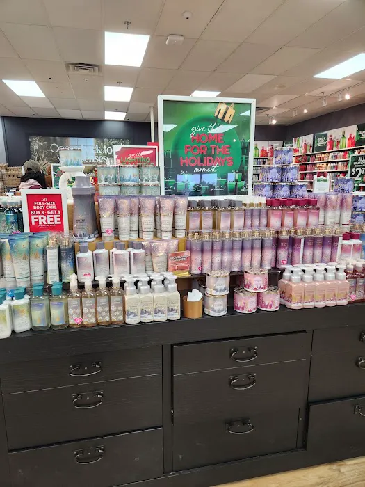 Bath & Body Works 6