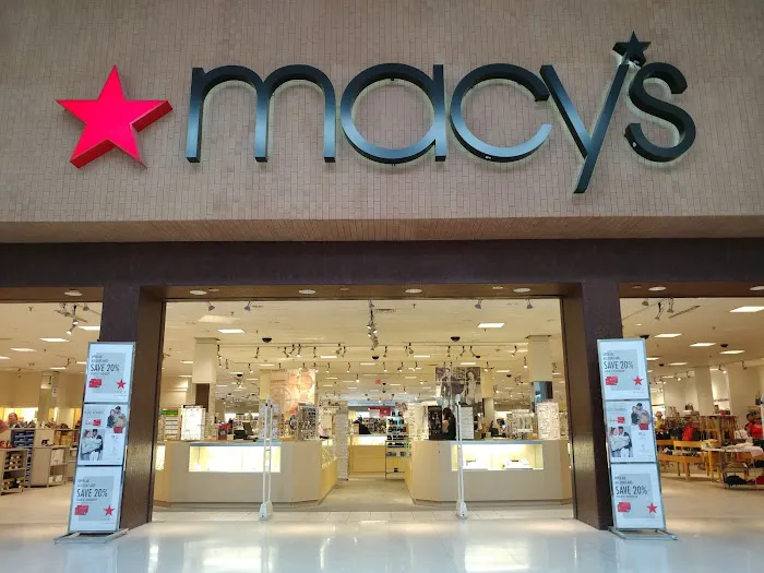 Macy's 4