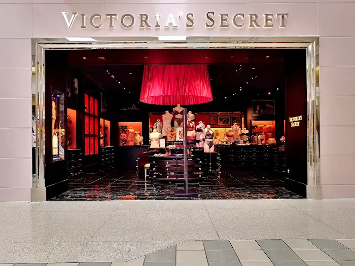 Victoria's Secret & PINK by Victoria's Secret 0