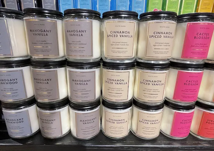 Bath & Body Works 4