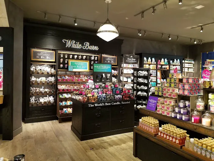 Bath & Body Works 2