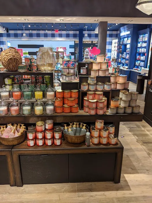 Bath & Body Works 9