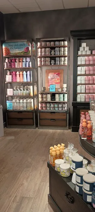 Bath & Body Works 9