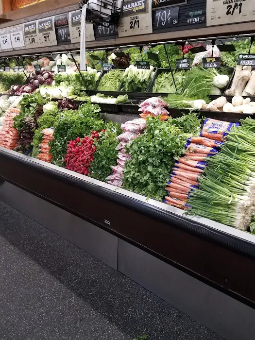 Fresh Thyme Market 7