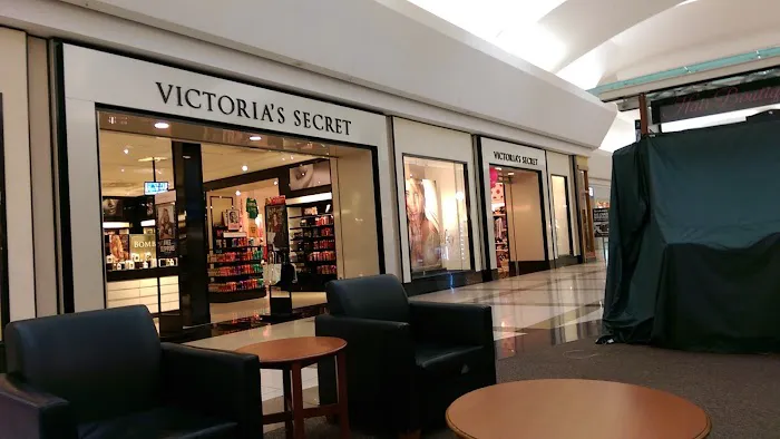 Victoria's Secret & PINK by Victoria's Secret 7