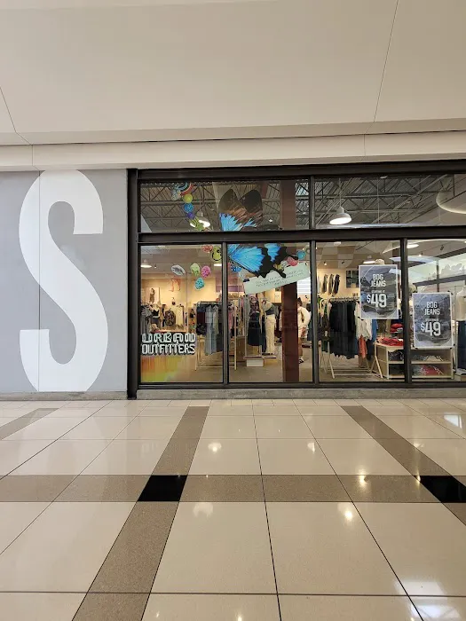 Urban Outfitters 1