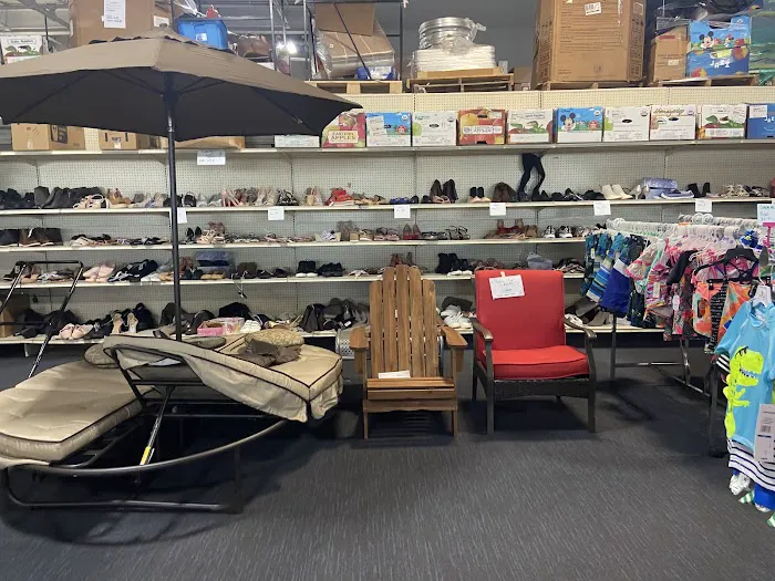 Timmers Discount Store 9
