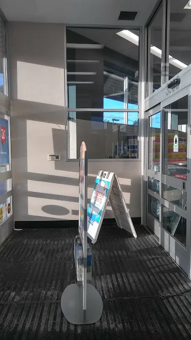 Walgreens 8