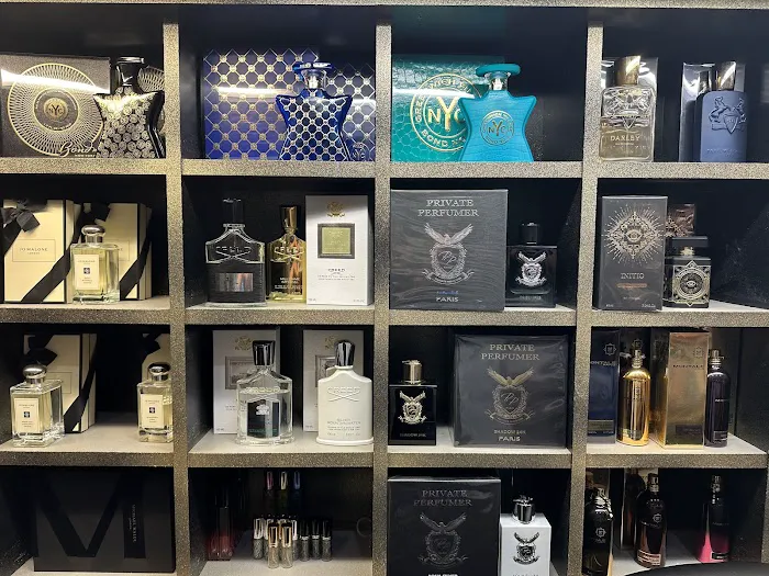Fragrance House 3