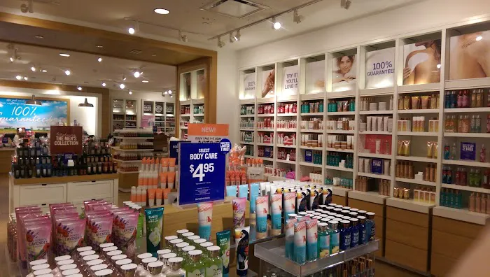Bath & Body Works 1