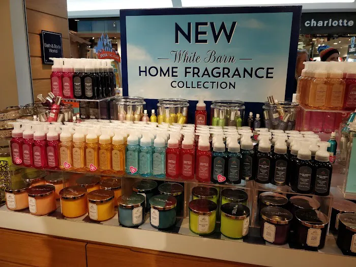 Bath & Body Works 4