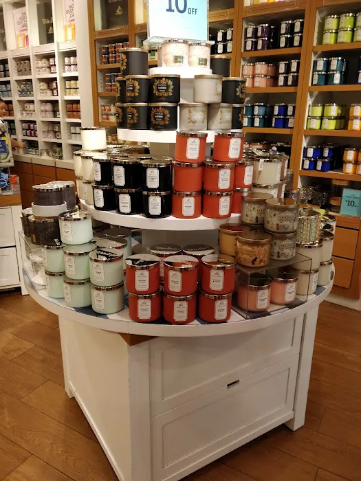 Bath & Body Works 8